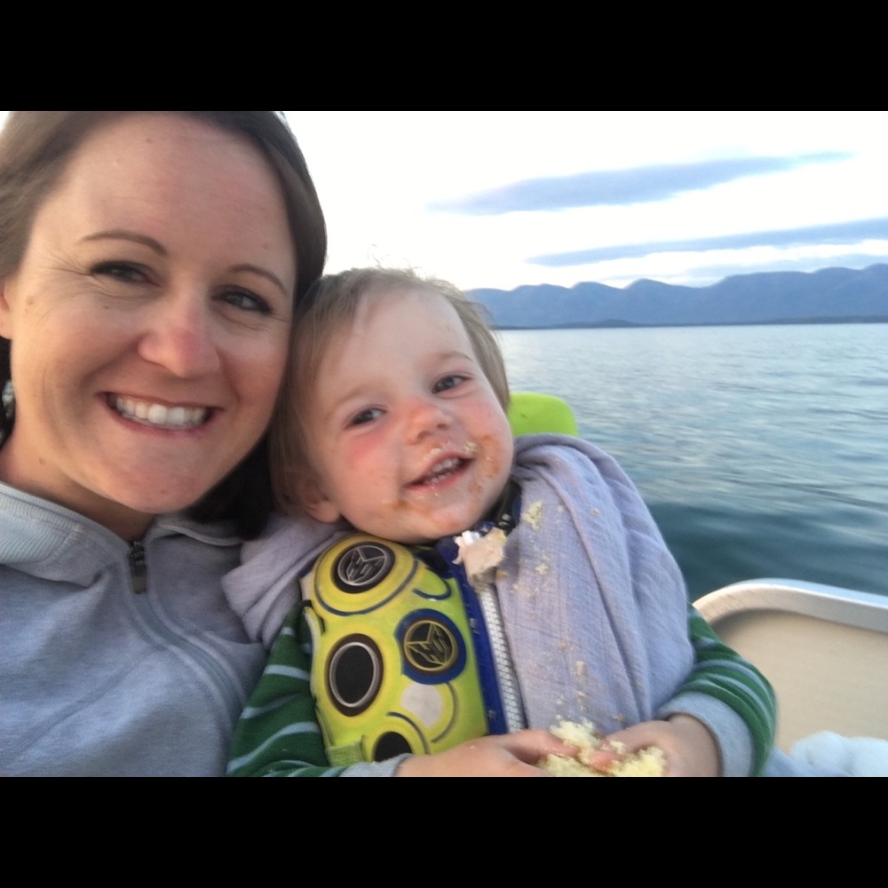 Meet your Posher, Lena